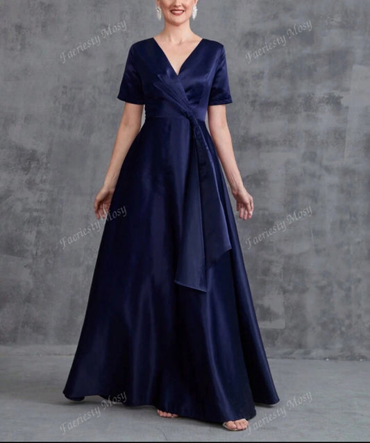 Midnight Navy Elegant Evening Gown