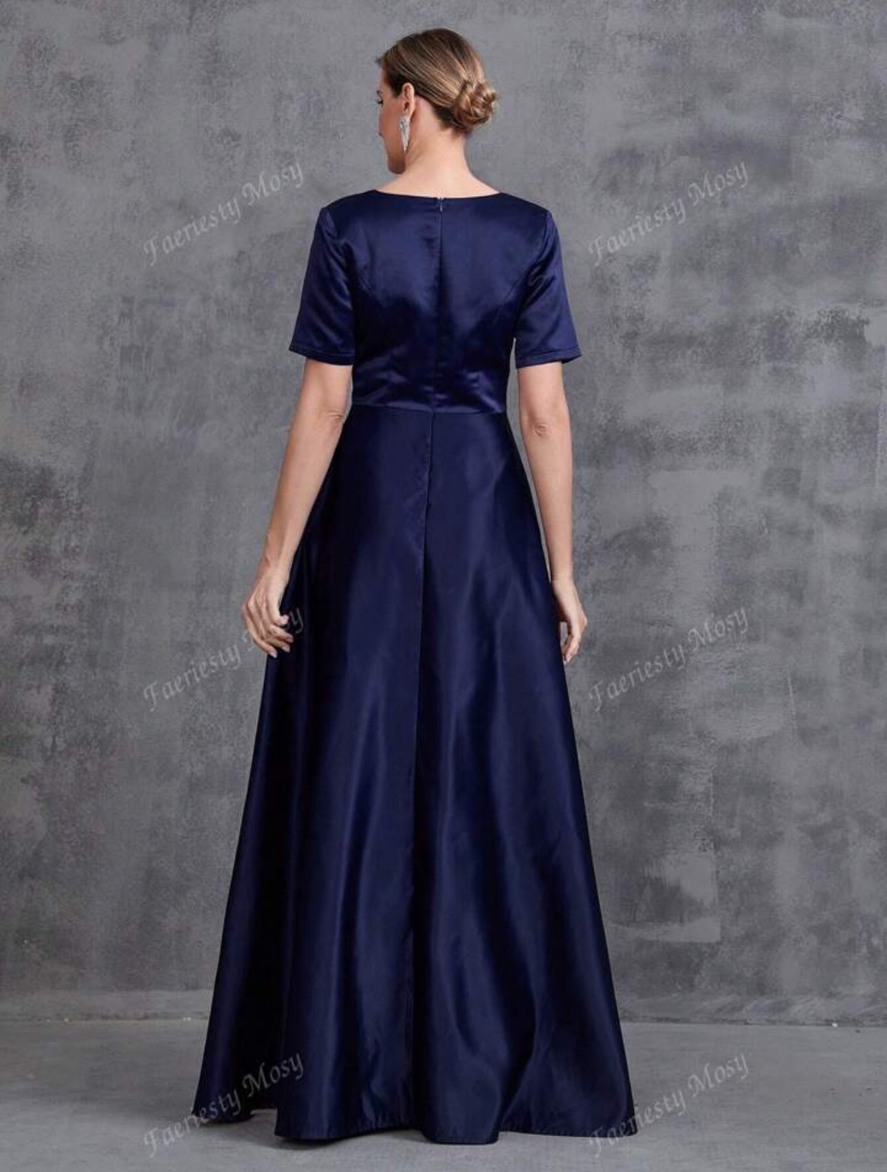 Midnight Navy Elegant Evening Gown